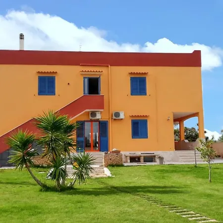 Ferienhaus Charming House In + Terrace Gallipoli
